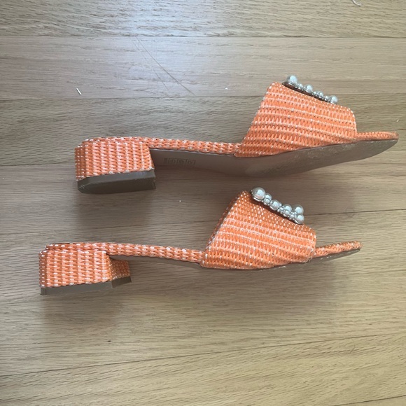 Journee Collection Raffia Sandals - Picture 2 of 4